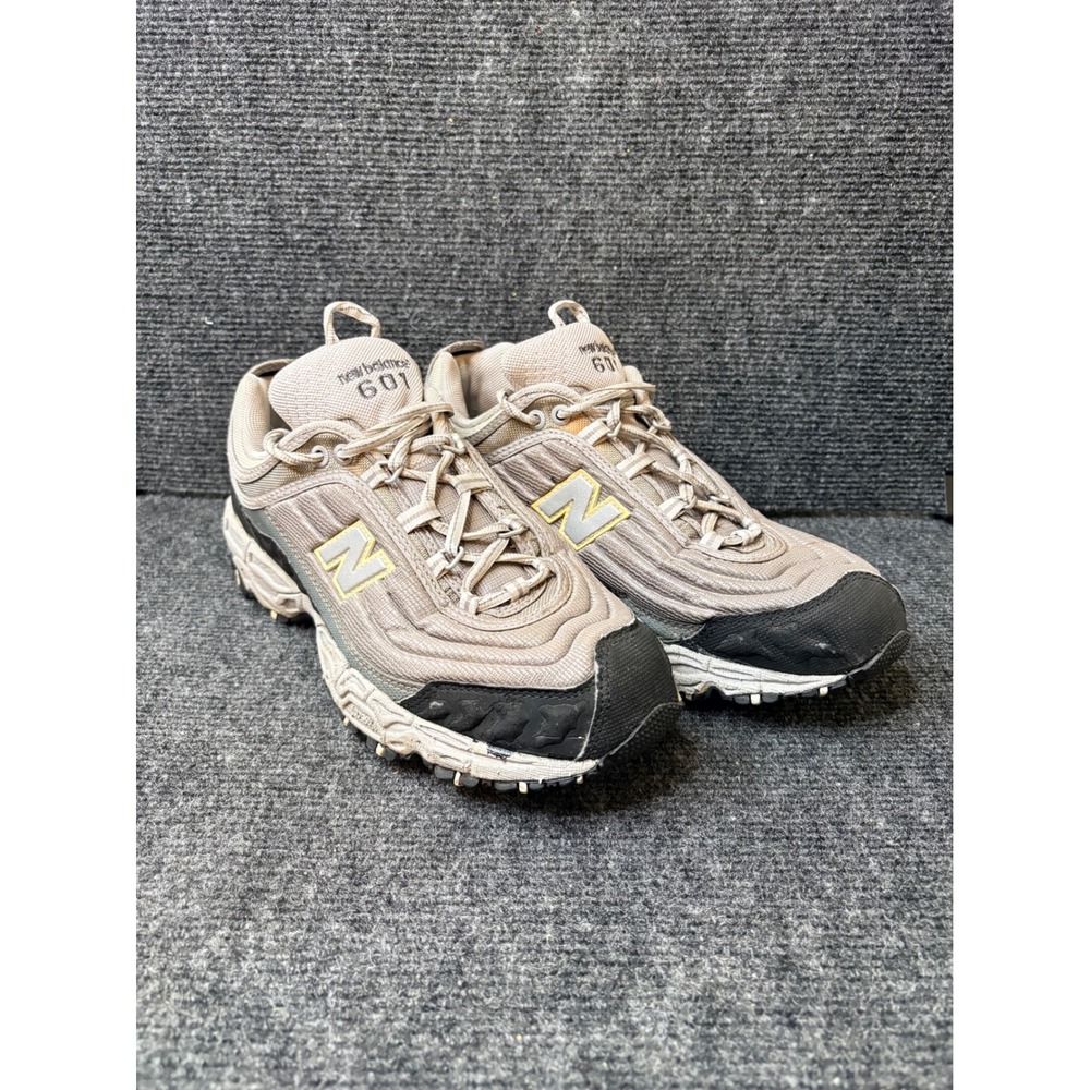 New Balance 601 Trail Running Shoes Tan Grey W601BK Mens 6.5 Womens 8.5
